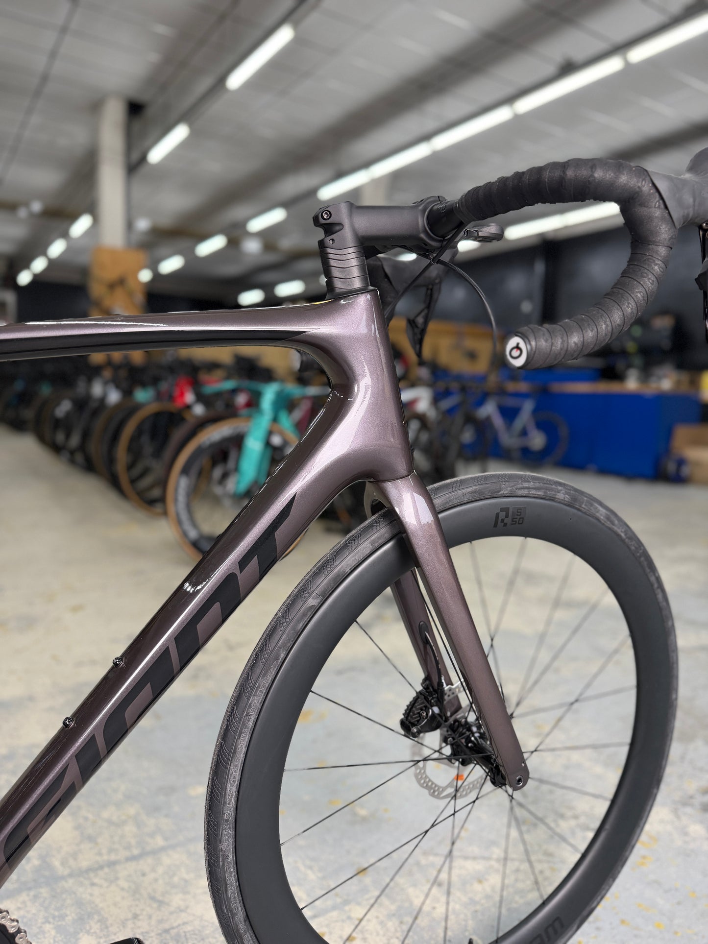 Giant Defy Advanced Di2 Carbon Racefiets