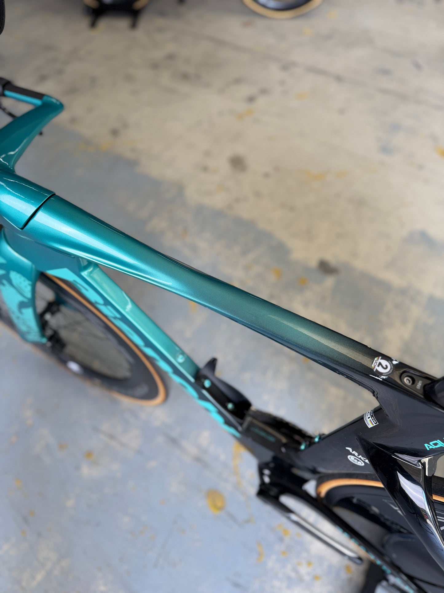 Bianchi Aquila RC Disc Di2 Carbon Road Bike