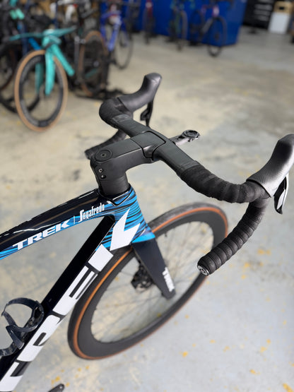 Trek Madone SLR7 AXS Carbon Road Bike