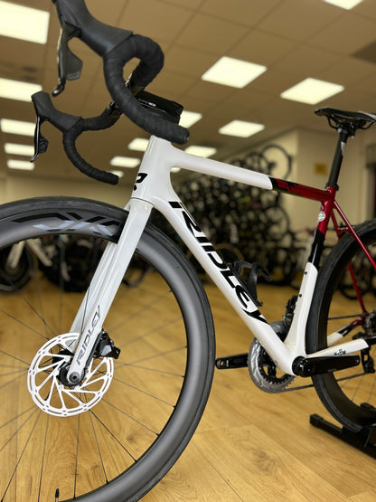 Ridley Helium Disc AXS Carbon Racefiets