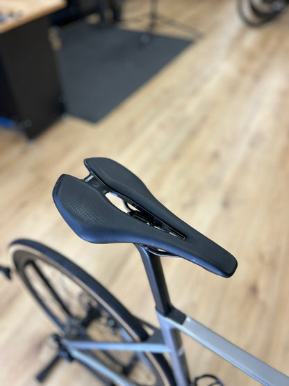 Focus Izalco MAX Disc 8.7 Carbon Racefiets