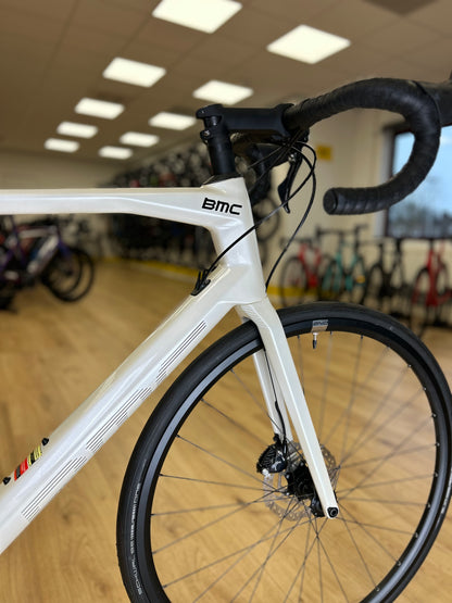 NEW - BMC Road Machine Ultegra Carbon Disc Racefiets
