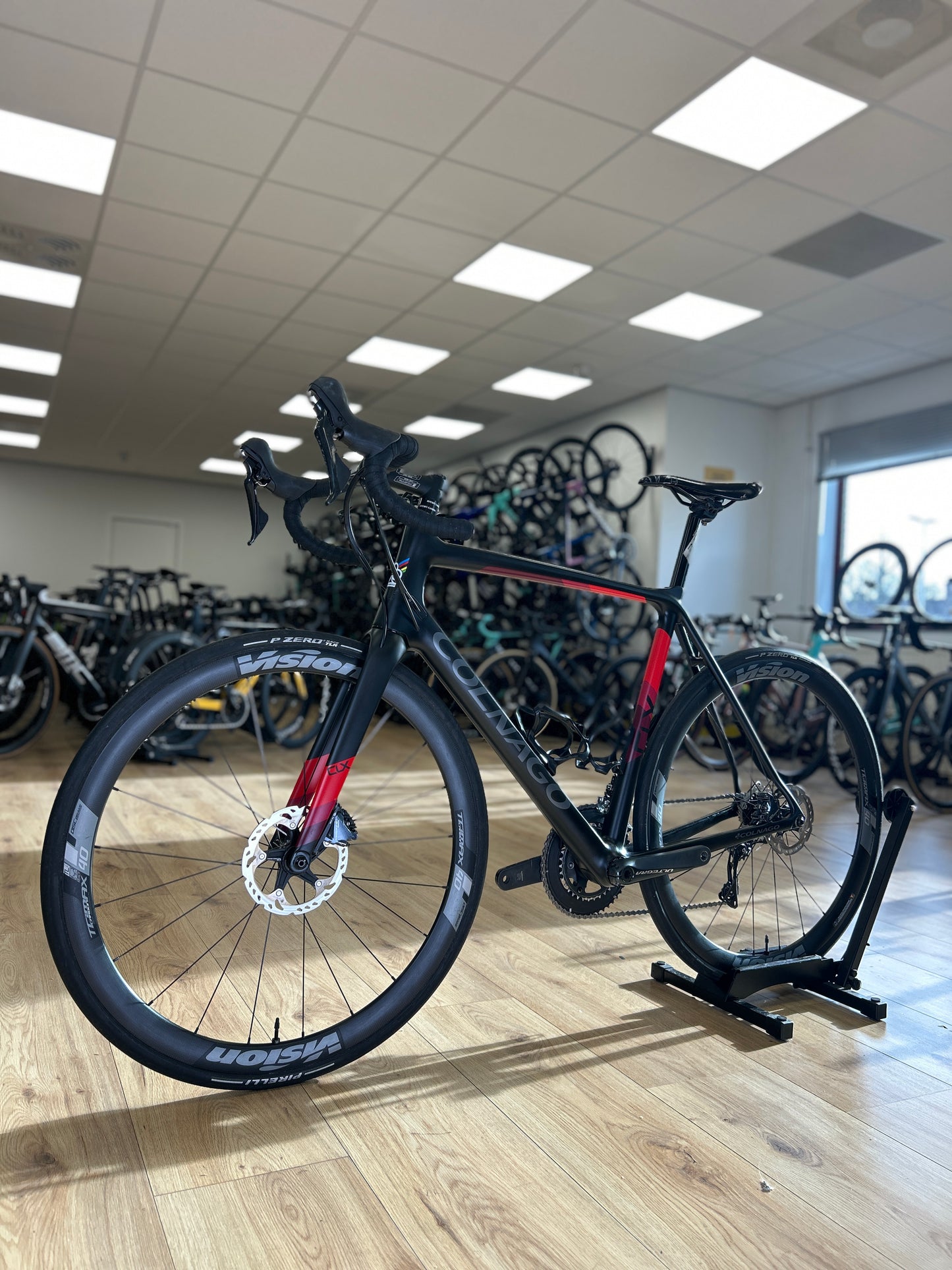 Colnago CLX Disc Carbon Road Bike