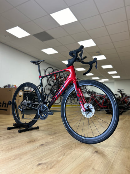 Giant Defy Pro 1 Di2 Ultegra Carbon Disc Racefiets