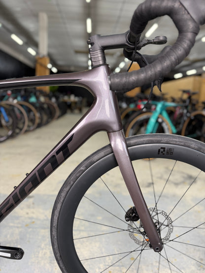 Giant Defy Advanced Di2 Carbon Racefiets