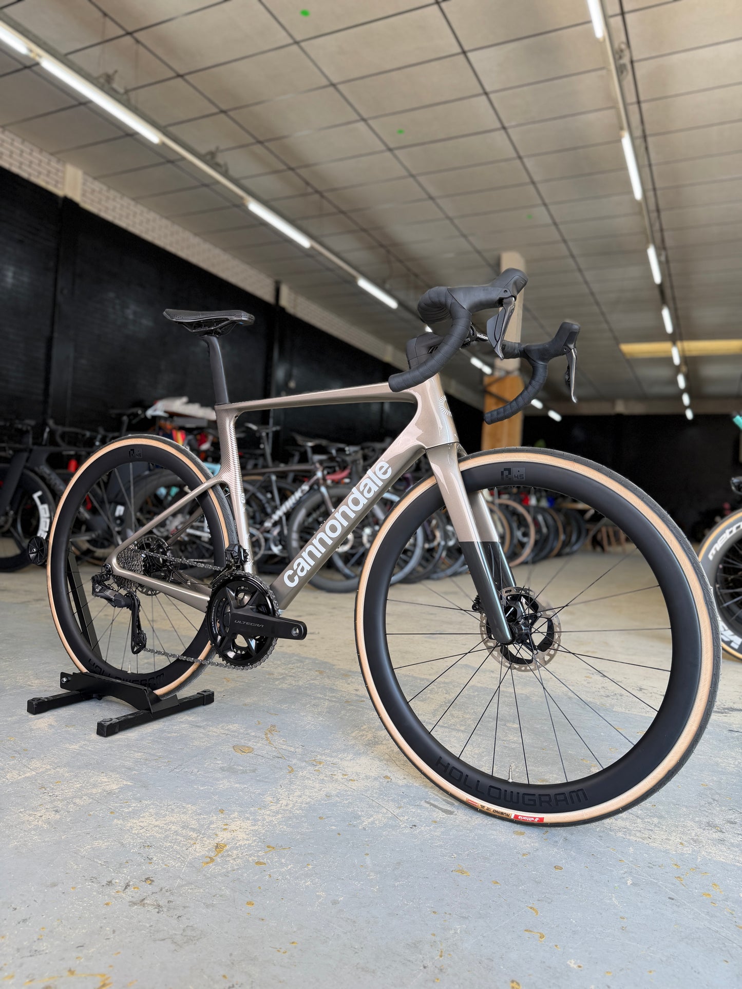 500km Cannondale SuperSix Evo Di2 Carbon Racefiets