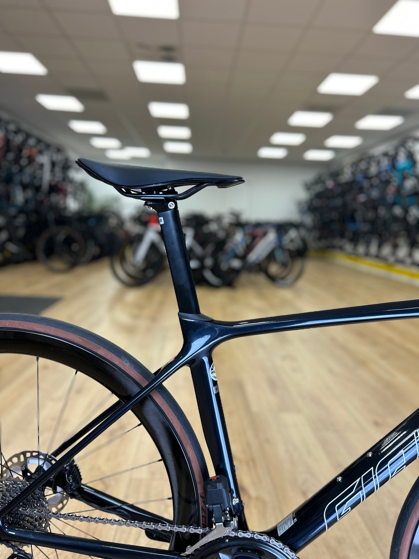 Giant TCR Advanced 1+ Di2 Carbon Racefiets