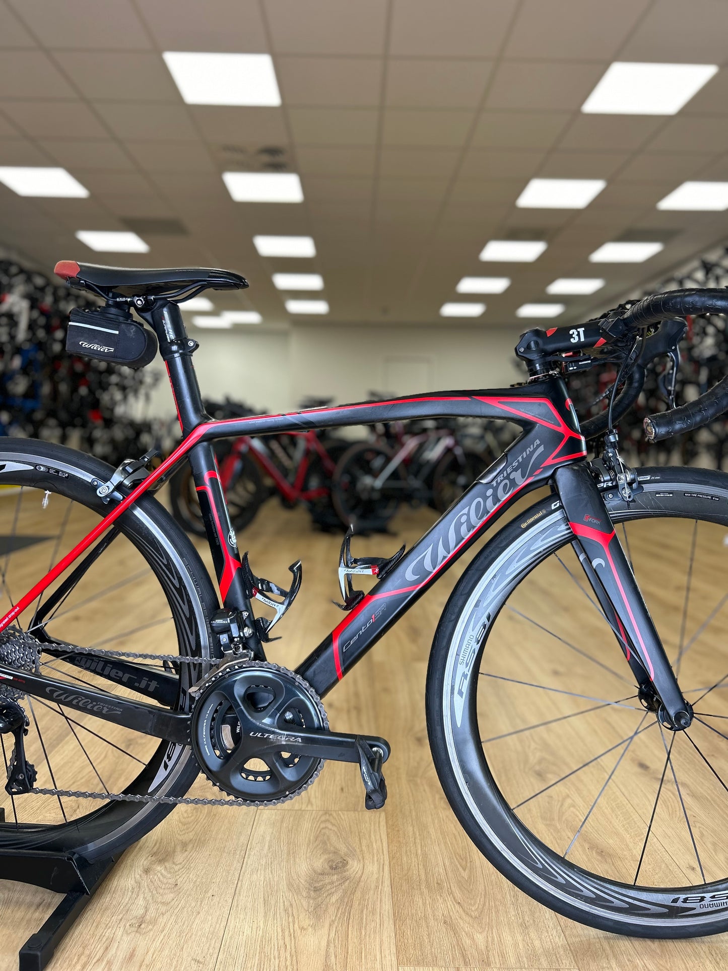 Wilier Cento1SR Di2 Ultegra Carbon Racefiets