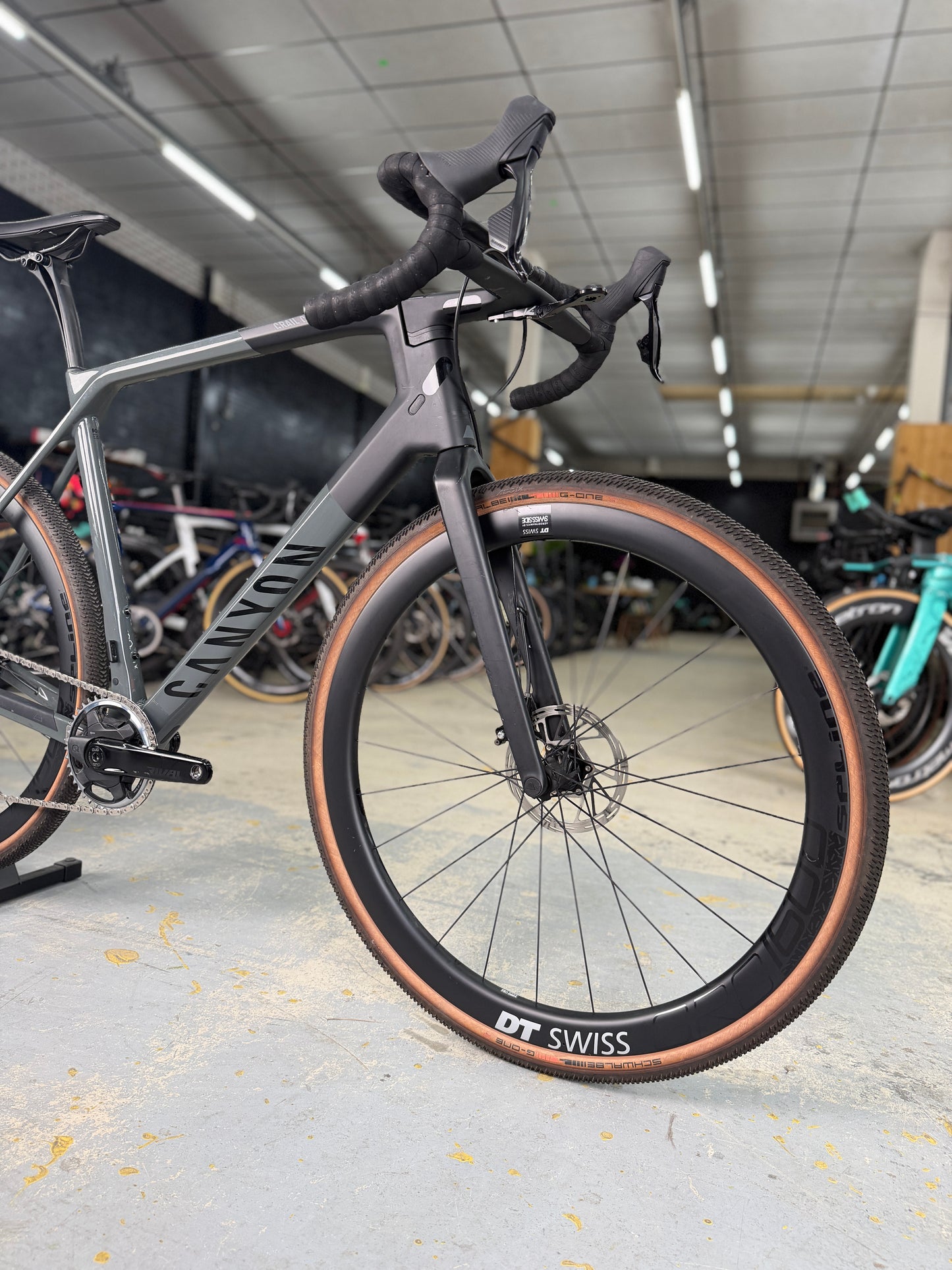 Canyon Grail CF SL7 AXS Gravel Fiets