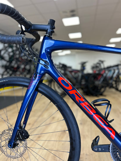 Orbea Avant M30TEAM-D Racefiets