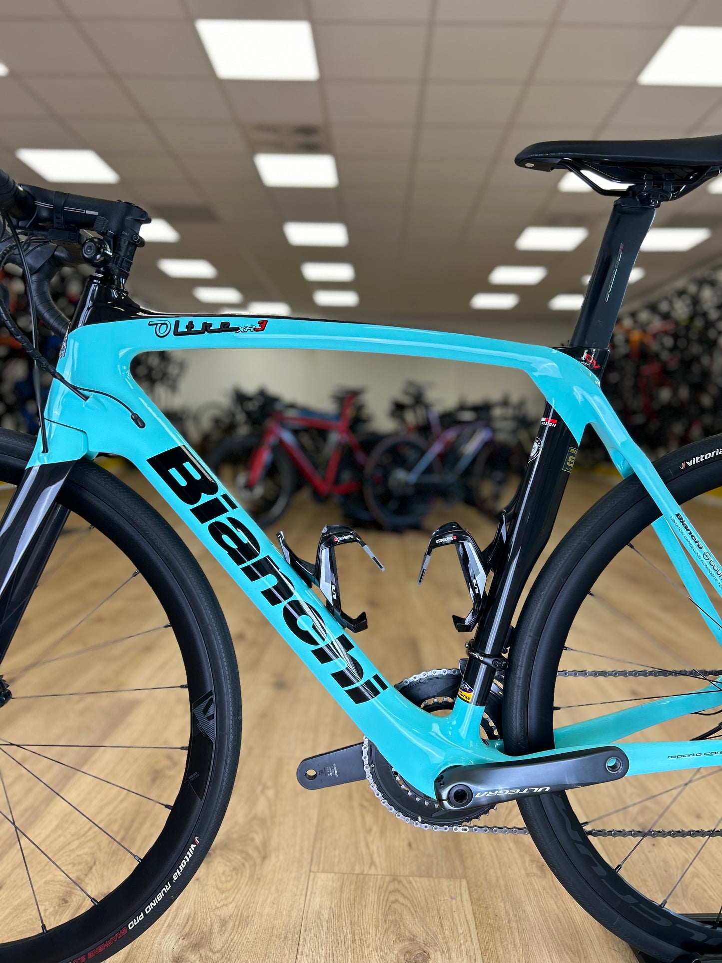 Bianchi Oltre Xr3 Di2 Disc Carbon Racefiets