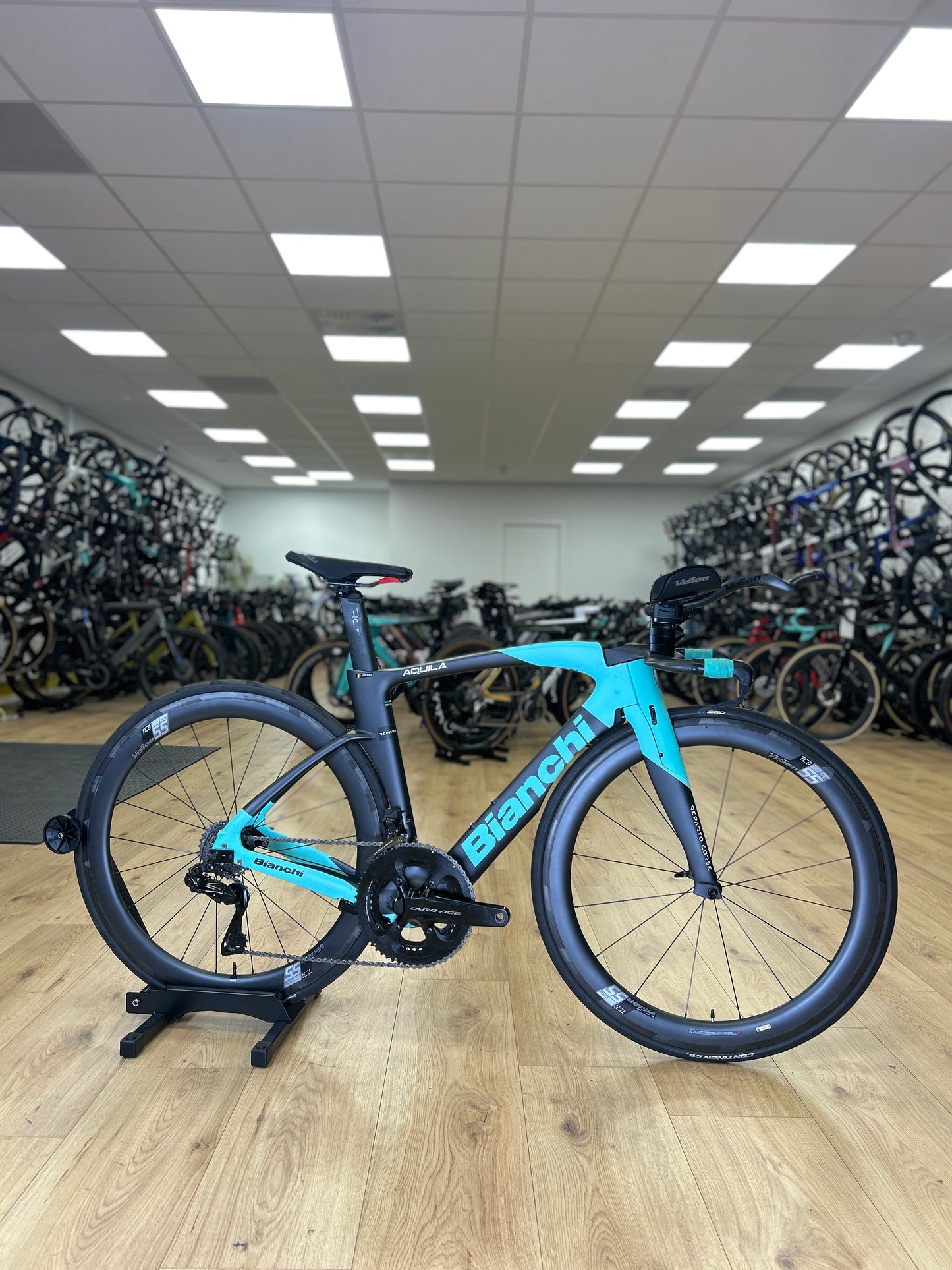 Bianchi Aquila CV Di2 Carbon Road Bike