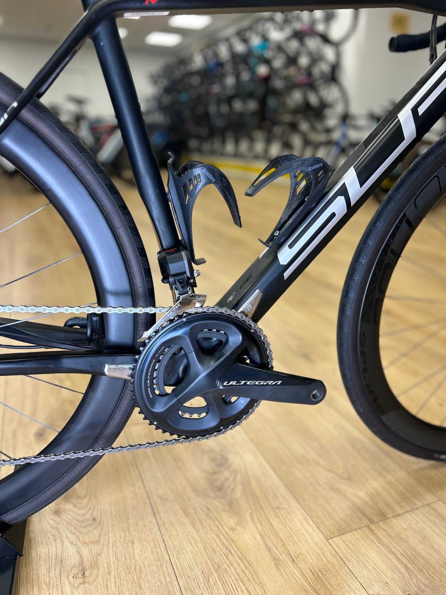 SUP X-Road Di2 Carbon Racefiets