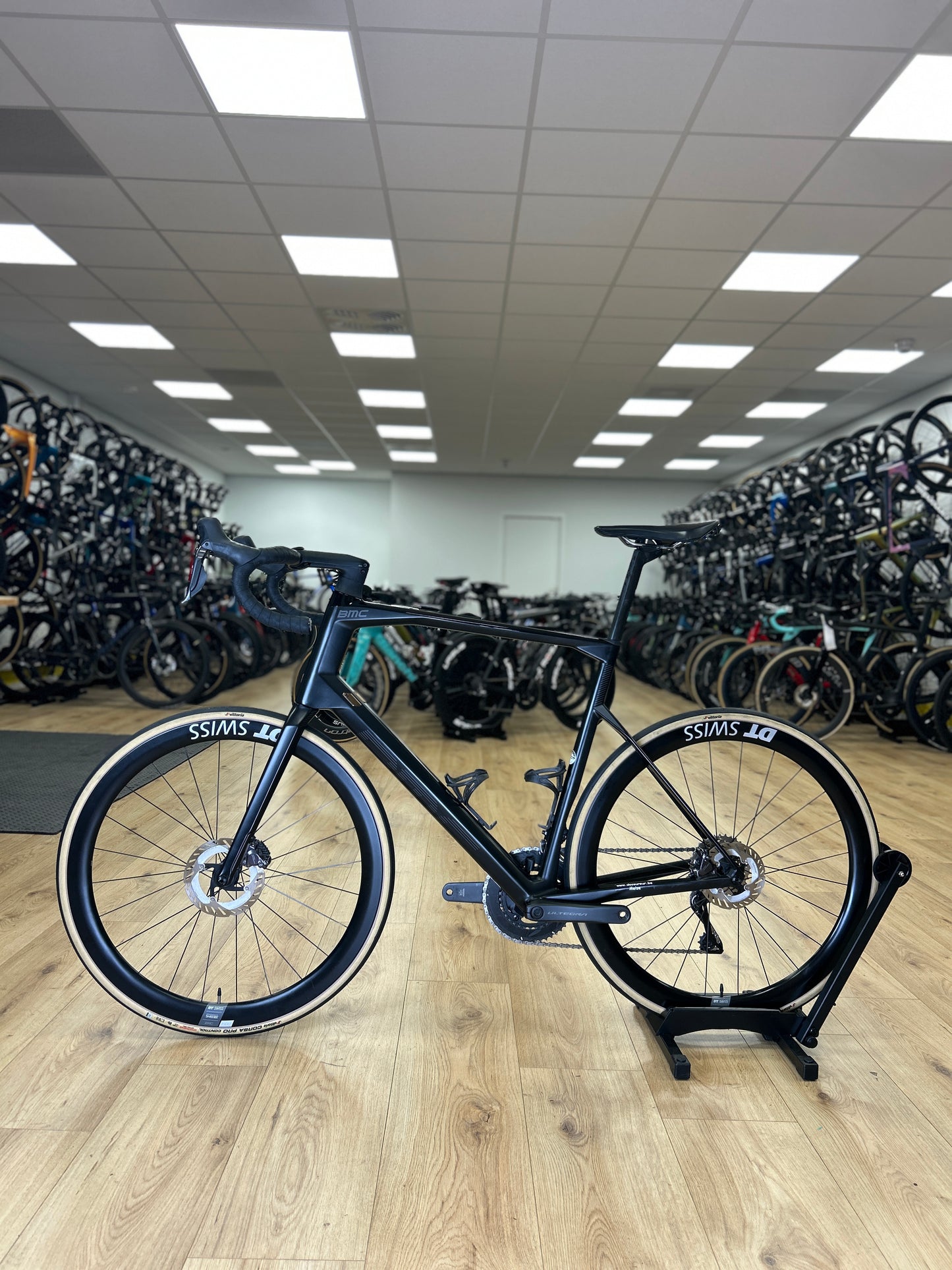 BMC Roadmachine 01 Di2 Carbon Racefiets