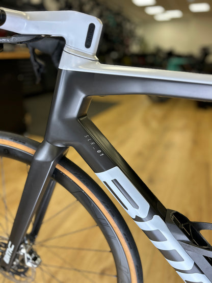 BMC Teammachine SLR01 Red eTap Carbon Racefiets