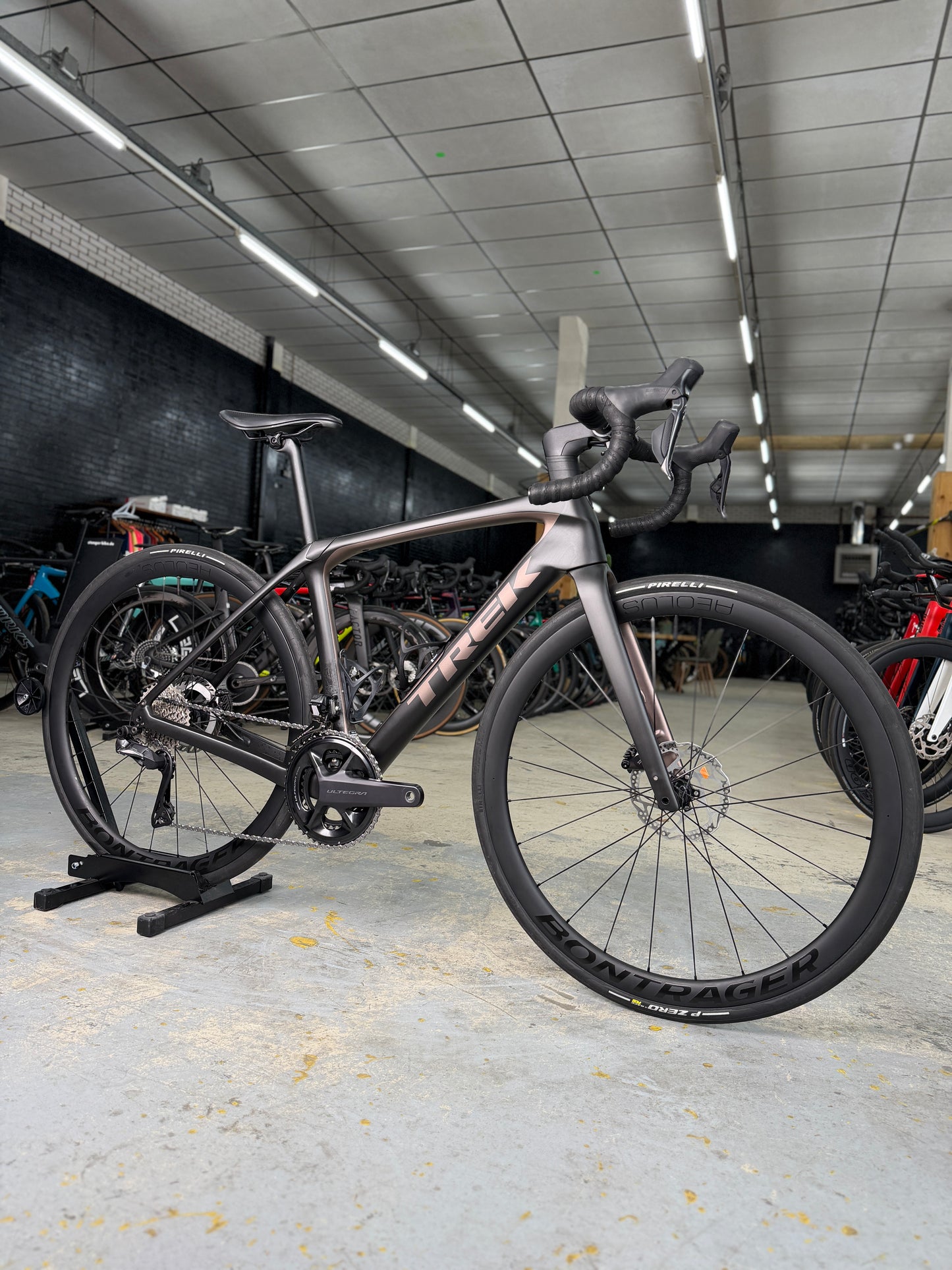 Trek Domane SL7 Di2 Carbon Racefiets