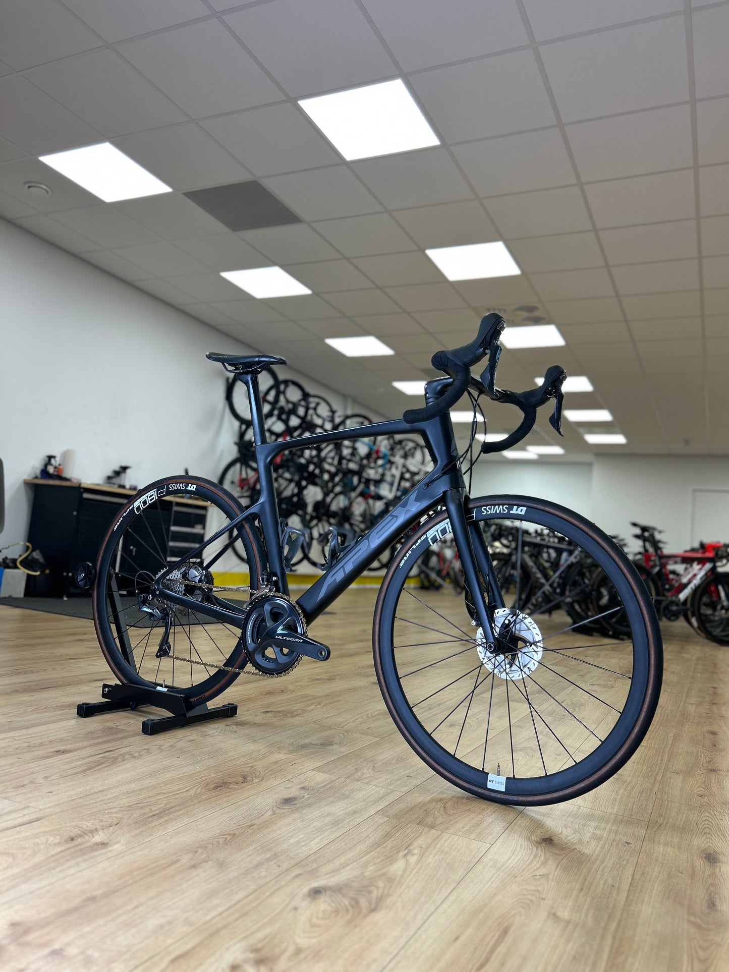 Apex Flare Carbon Racefiets