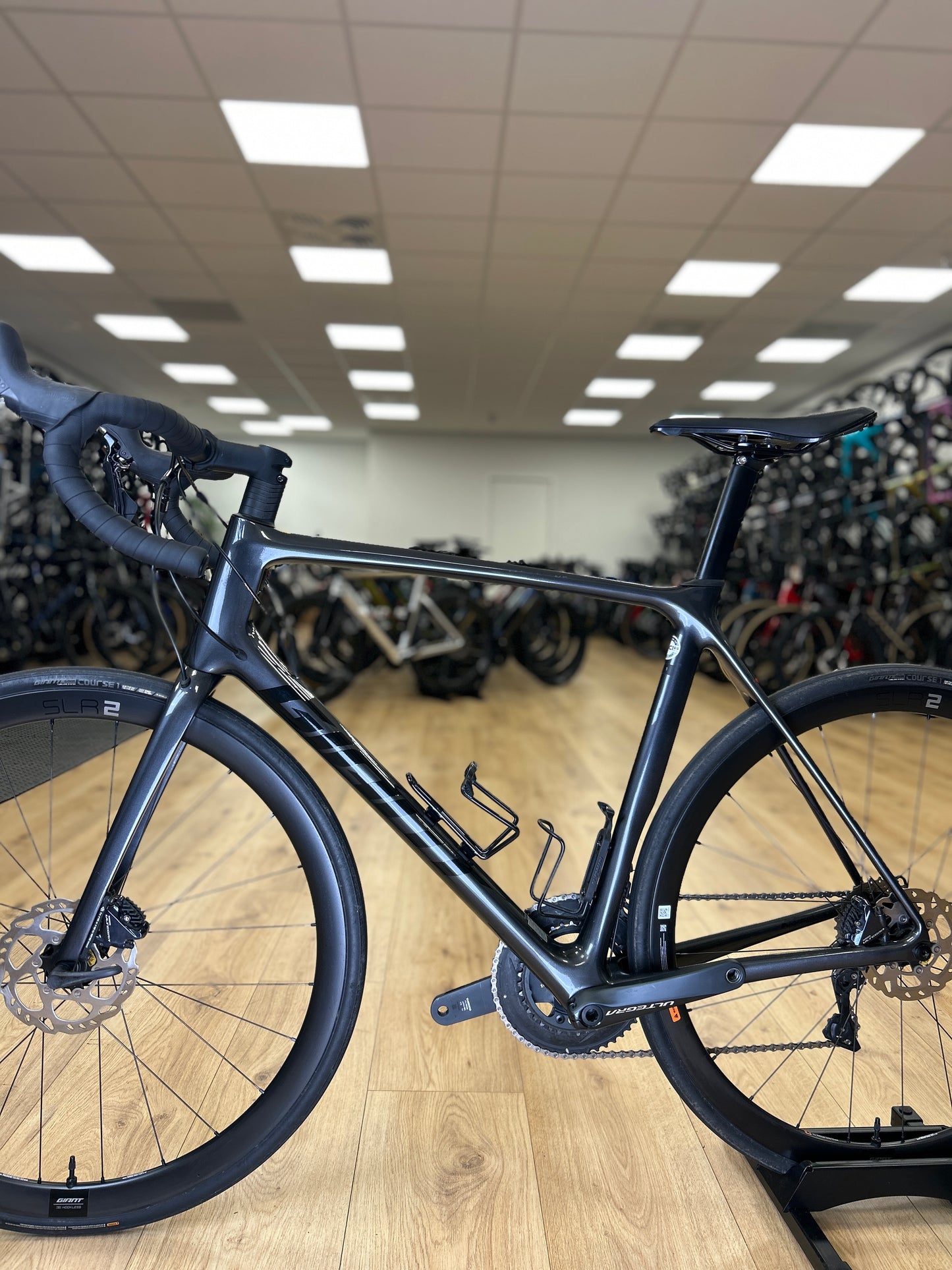 Giant TCR Advanced Pro 1 Carbon Road Bike