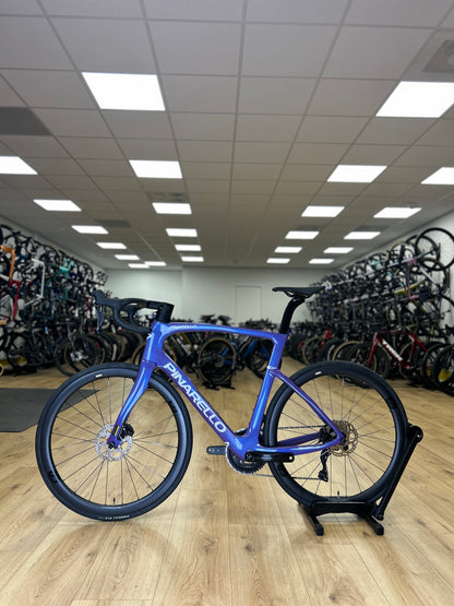 0km Showroom Model Pinarello F5 Di2 Carbon Racefiets