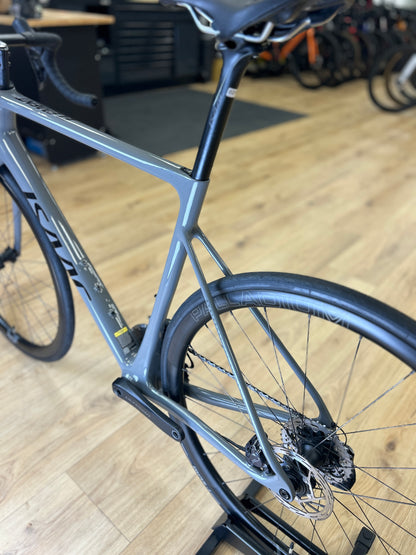 Isaac Element Di2 Carbon Racefiets