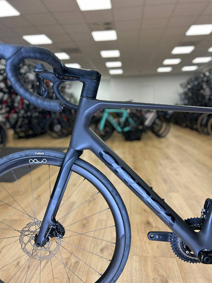 Showroom Model Orbea Orca M35i Di2 Carbon Racing Bike