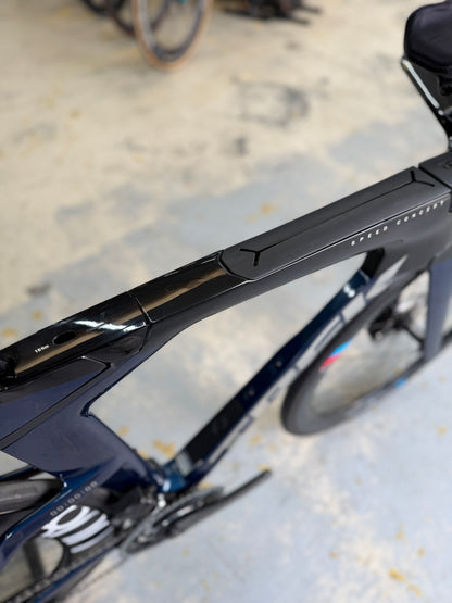Trek Speed Concept SLR 9 eTap Red Carbon Racefiets