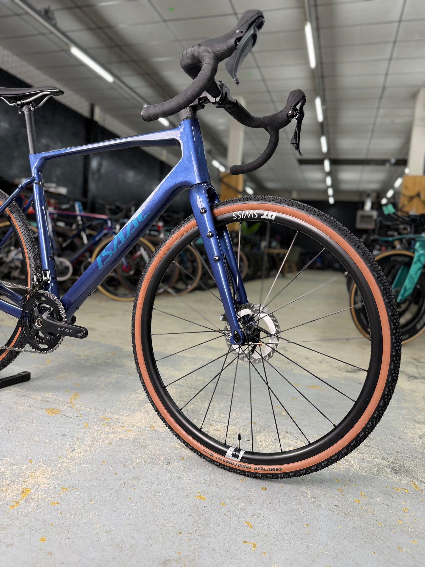 NIEUW Isaac Kaon Gravel Fiets
