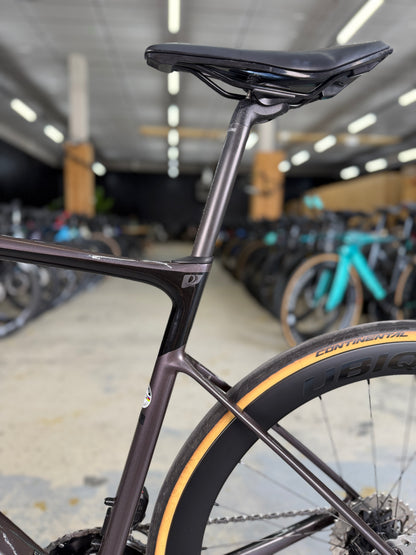 Giant Defy Advanced 1 Di2 Carbon Racefiets