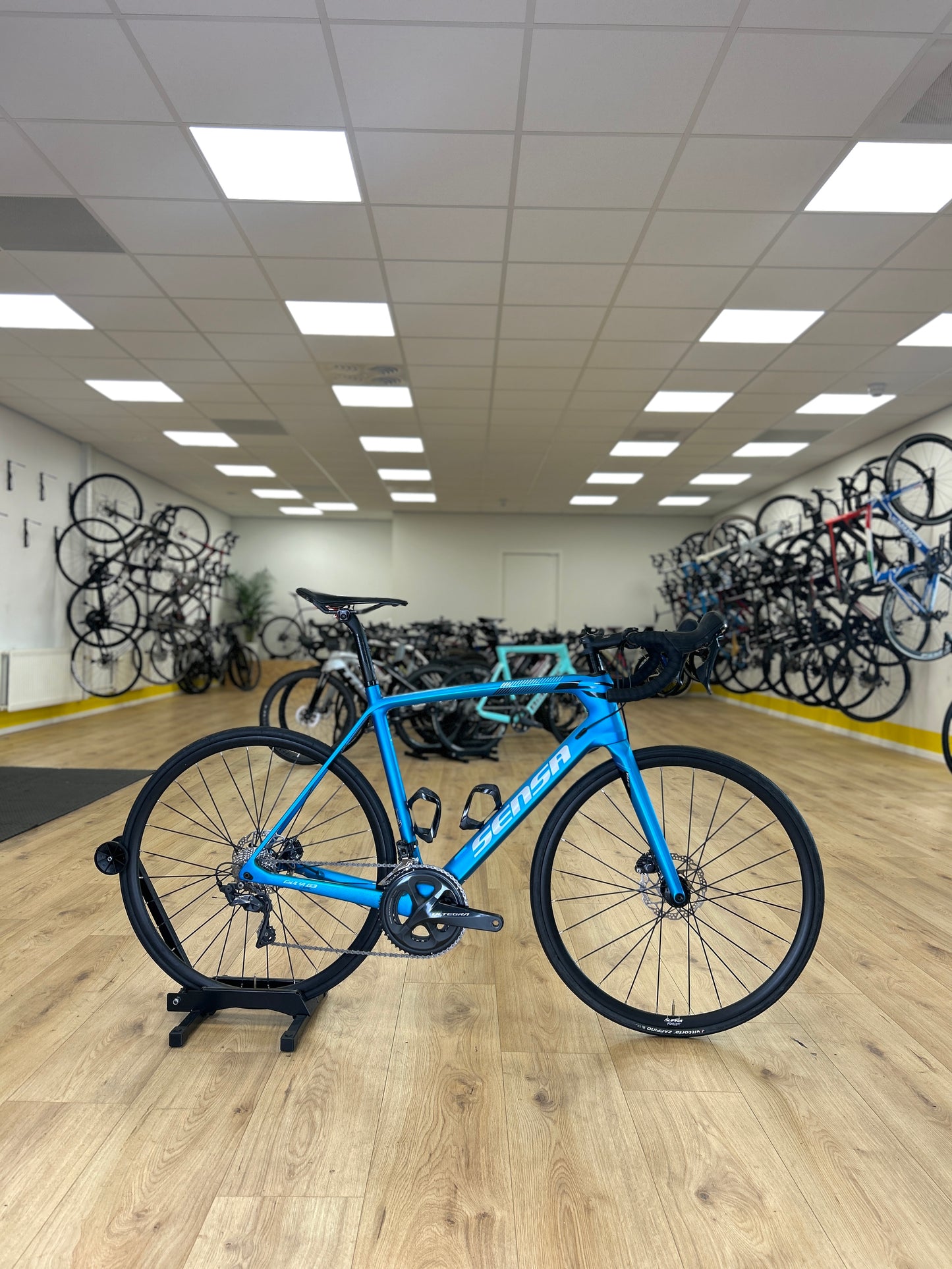 Sensa Giulia G3 Ultegra Carbon Racefiets
