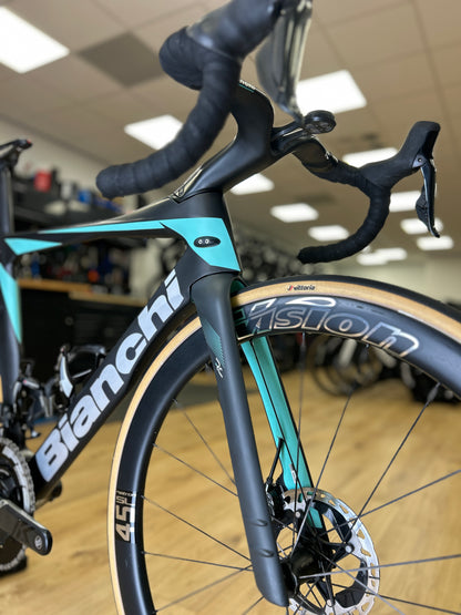 Bianchi Oltre RC Di2 Carbon Racefiets