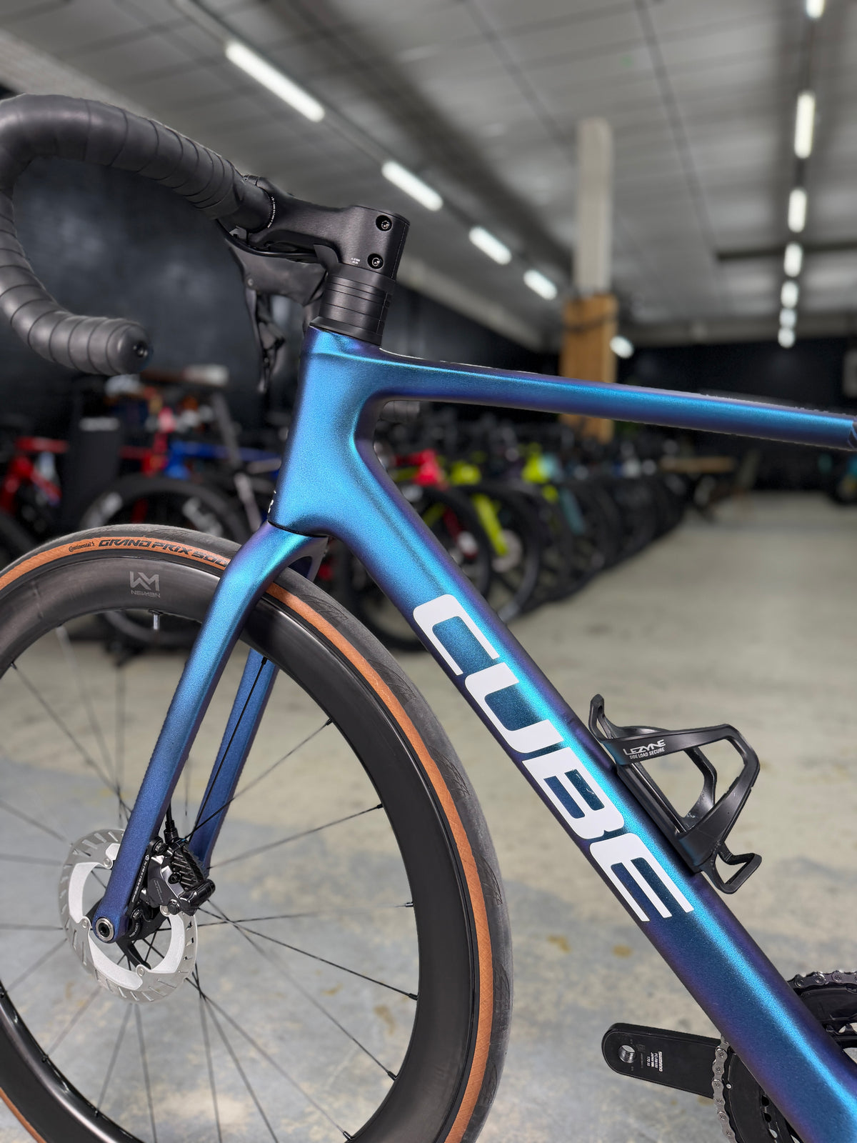 Cube Attain C:62 SLT Di2 Carbon Racefiets