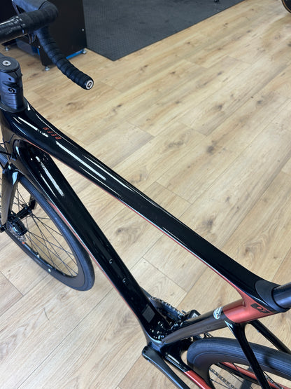 Giant Defy Advanced 1 Di2 Carbon Racefiets