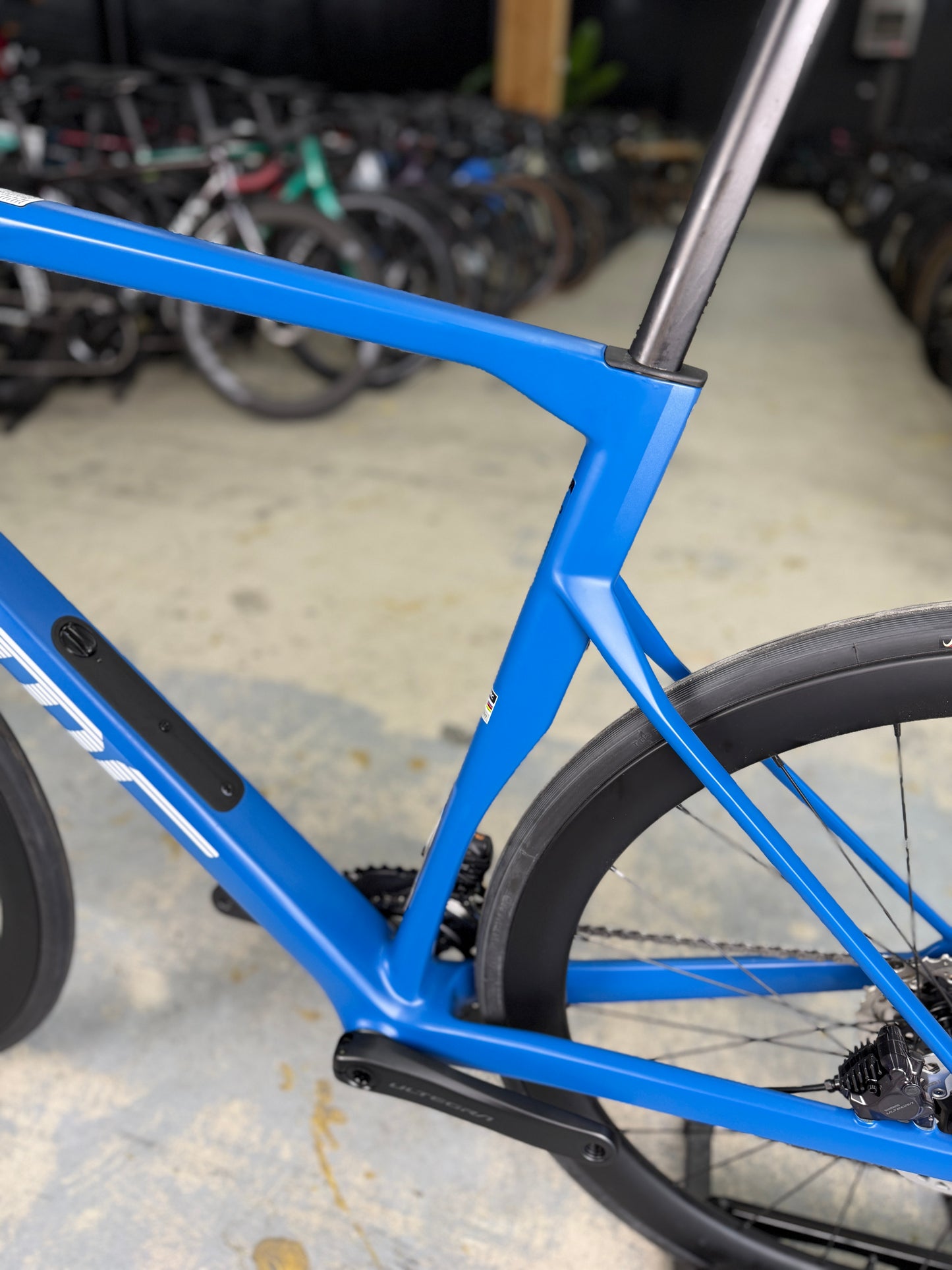 NIEUW BMC Roadmachine Di2 Carbon Racefiets