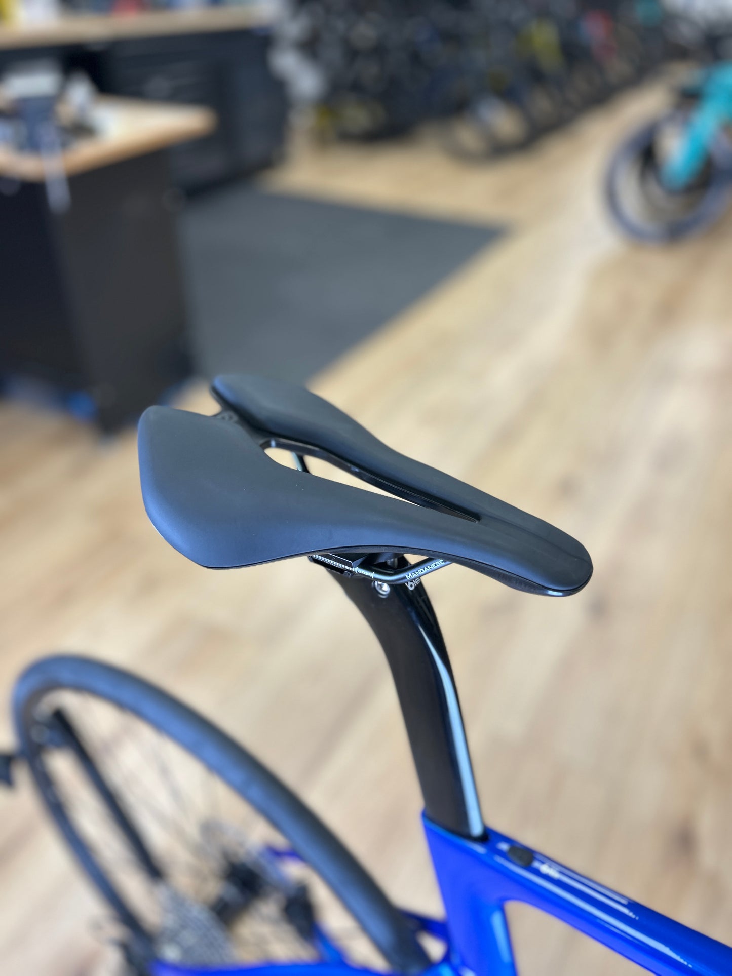 NEW 0km Pinarello F1 Carbon Race Bike