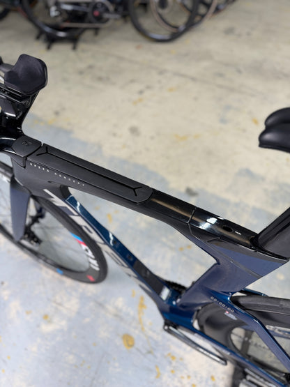 Trek Speed Concept SLR 9 eTap Red Carbon Racefiets