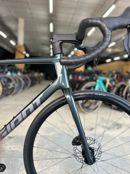 NIEUW Giant TCR Advanced Pro 1 Di2 Carbon Racefiets