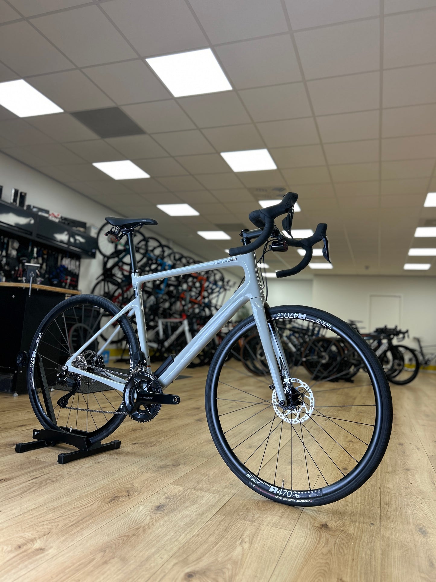NIEUW Cannondale Synapse Di2 Carbon Racefiets