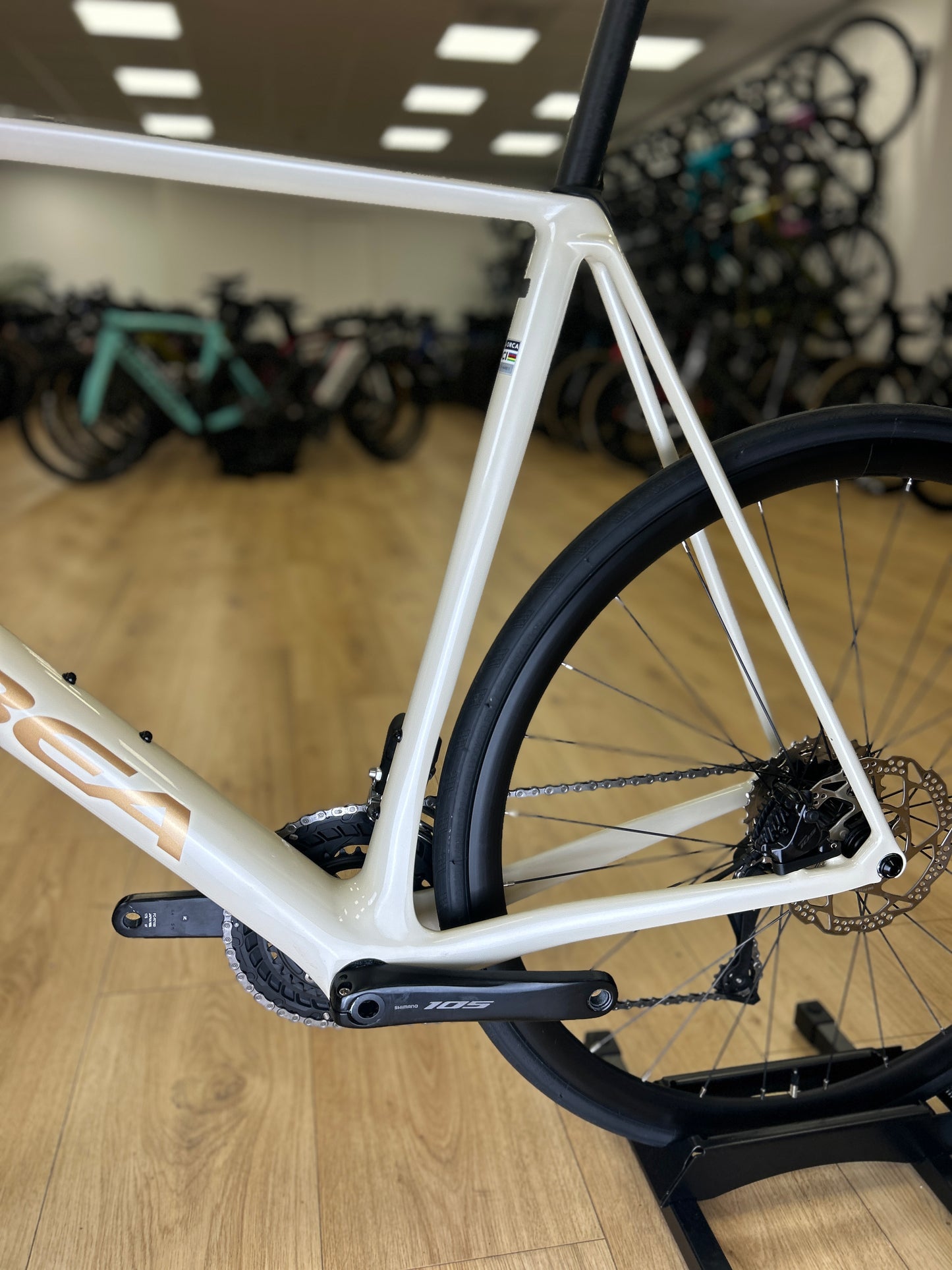 0km Showroom Model Orbea Orca M30iTEAM Di2 Carbon Racefiets