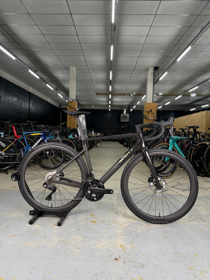 NIEUW Scott Addict RC20 Di2 Carbon Racefiets
