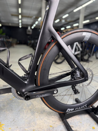 Canyon Aeroad CF SLX AXS Carbon Racefiets
