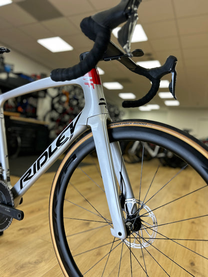 Ridley Noah Fast Disc Di2 Carbon Racefiets