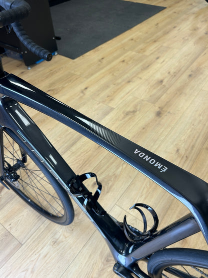 Trek Emonda SL6 Di2 Carbon Road Bike