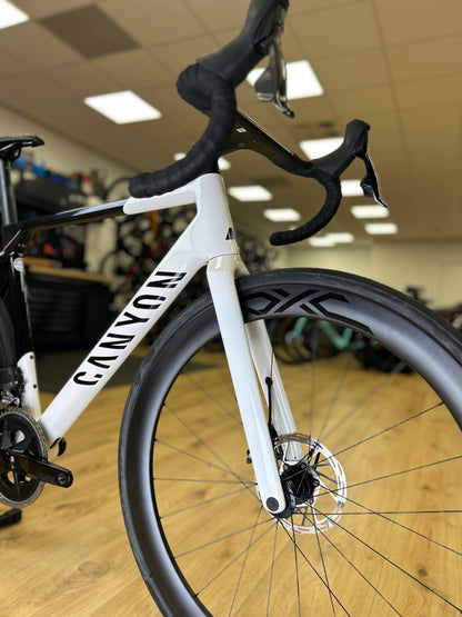 Canyon Ultimate CF SL AXS Carbon Racefiets