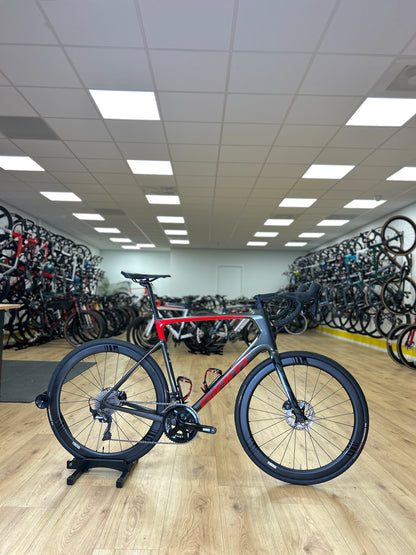 Giant Defy Advanced Pro Carbon Racefiets