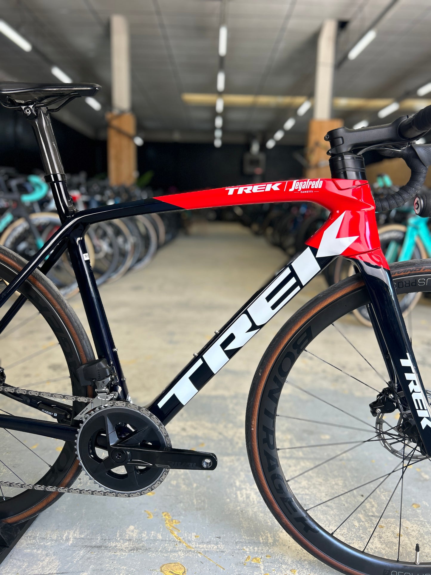 Trek Emonda SLR6 AXS Carbon Road Bike