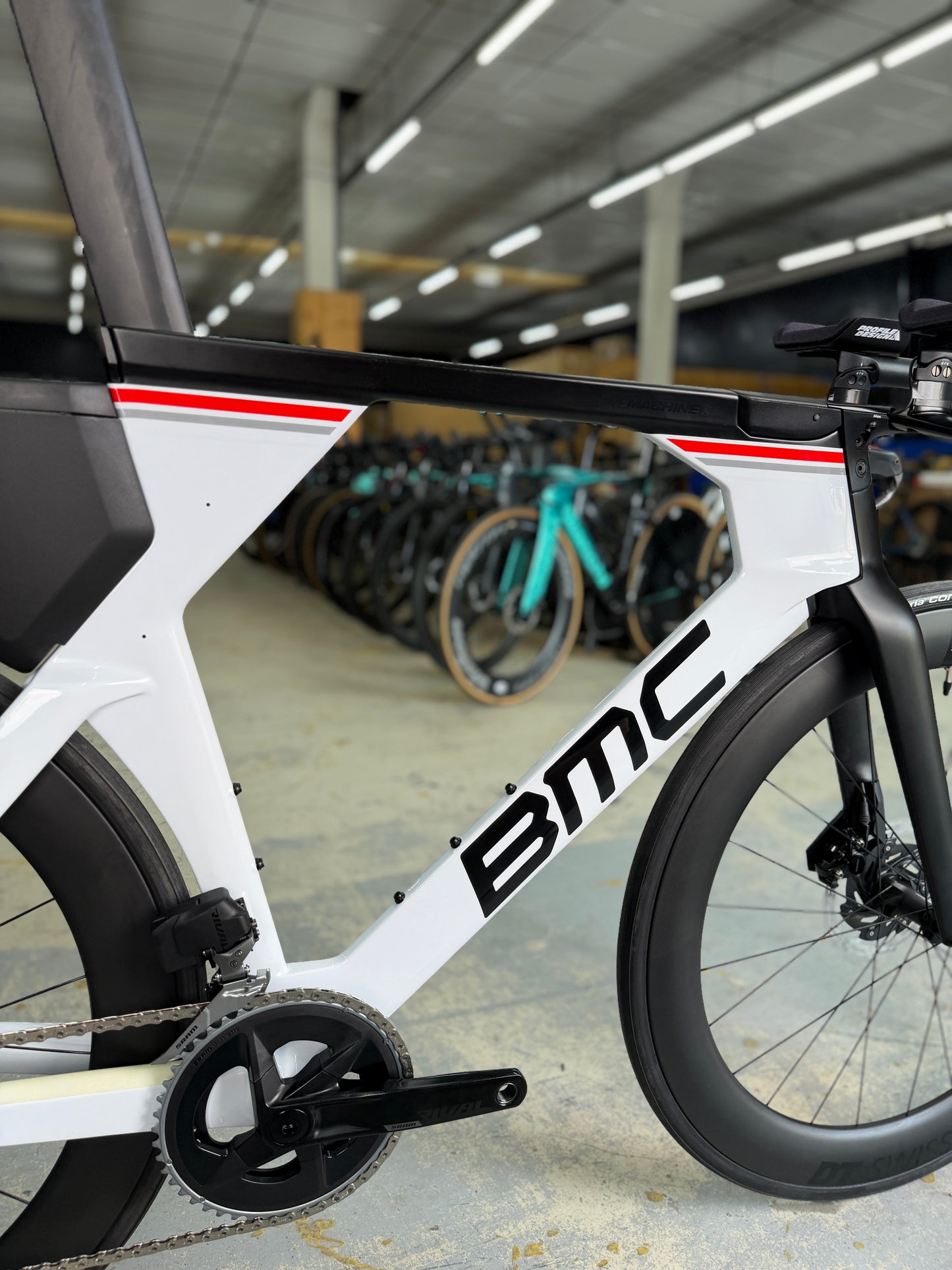 NIEUW BMC Timemachine 01 Two AXS Carbon TT