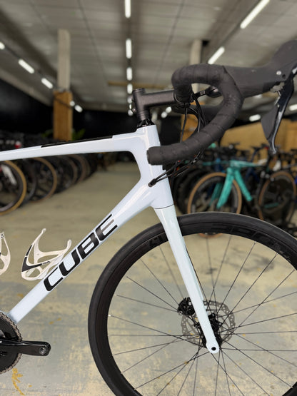 Cube Attain Carbon Racing Bike
