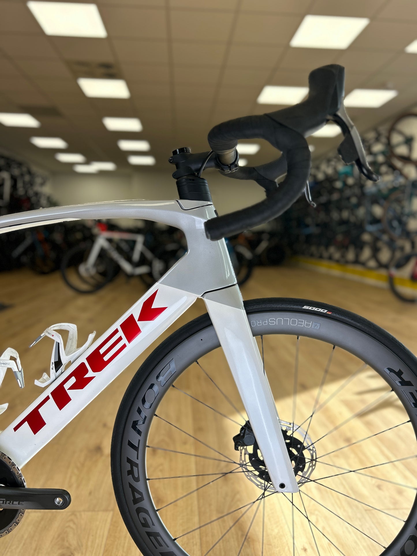 Trek Madone SL7 AXS Carbon Road Bike