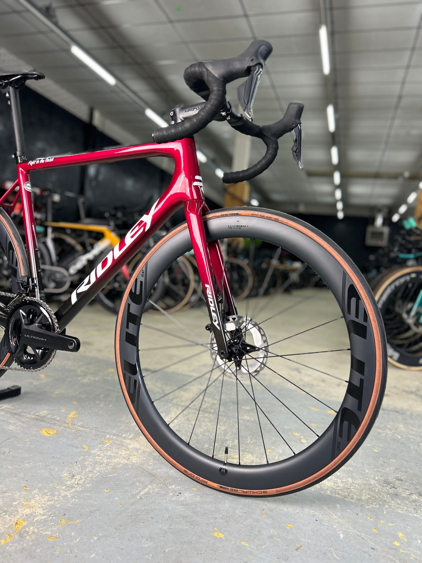 Showroom model Ridley Helium SLX Di2 Carbon Race Bike