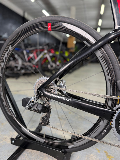 Pinarello F eTap Red Carbon Racefiets